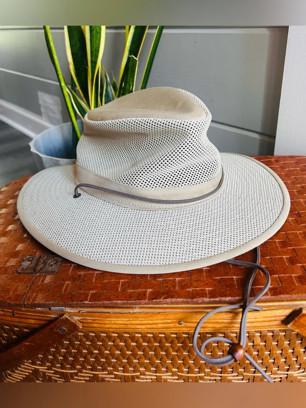 Henschel Hat Co USA Safari Sun Breezer Hat Mesh Crown Wide Brim Khaki Outdoor L
